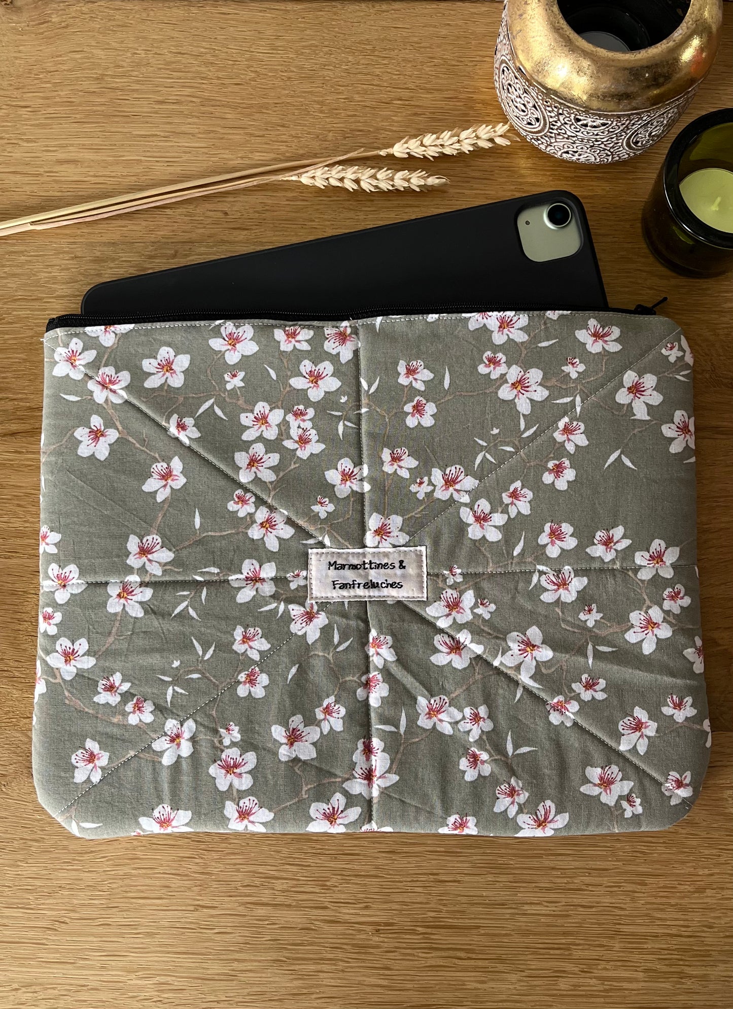 Housse tablette/iPad fait main en tissu