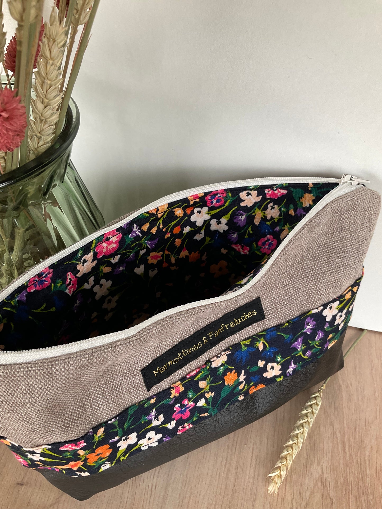 Trousse bi matière en tissu et simili cuir avec volume grande capacité