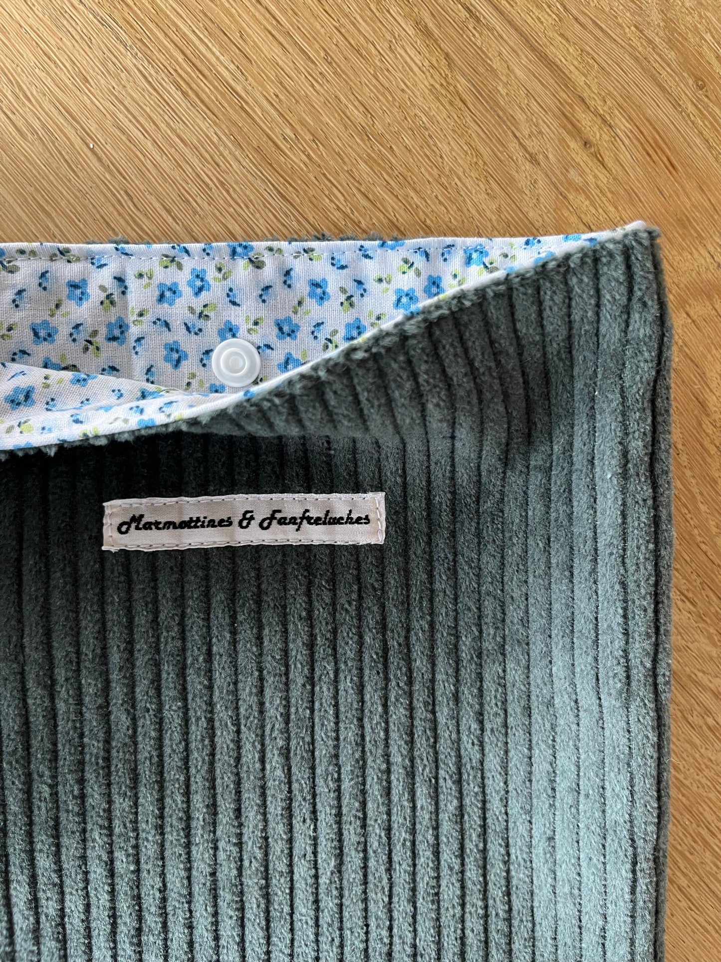 Pochette livre poche velours côtelé 100% français