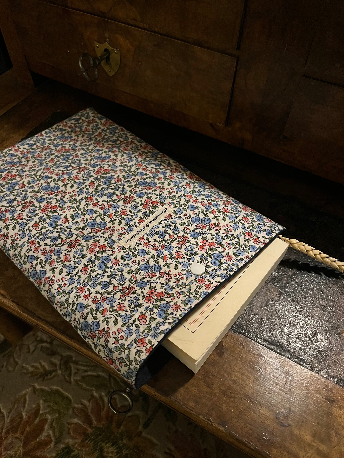 Pochette Livre tissu broché/liseuse made in France