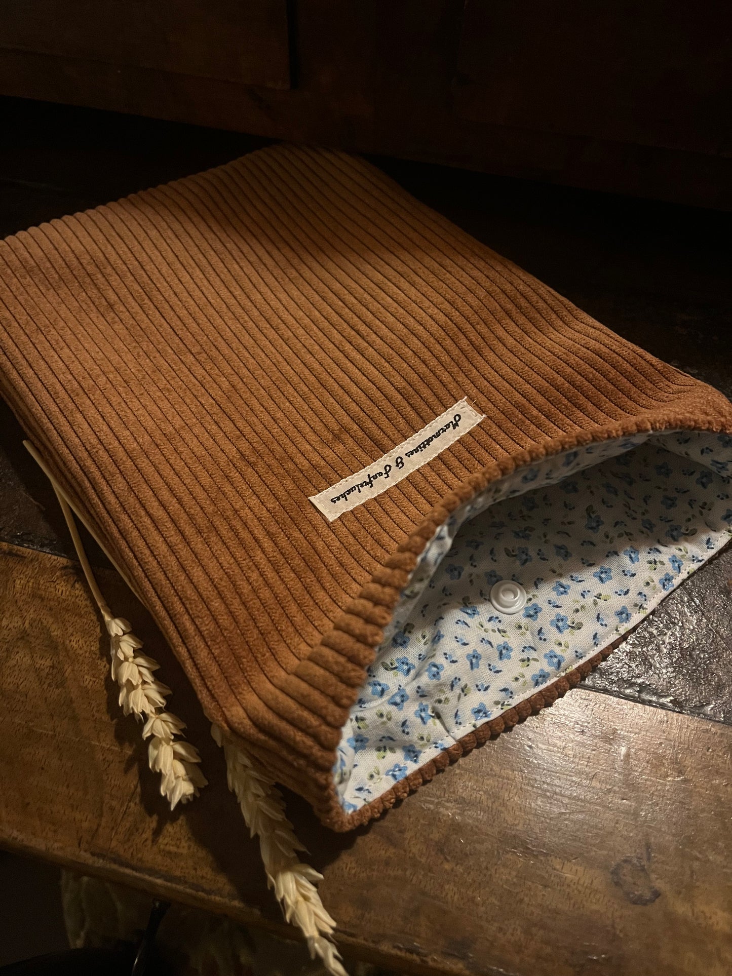 Pochette livre poche velours côtelé 100% français
